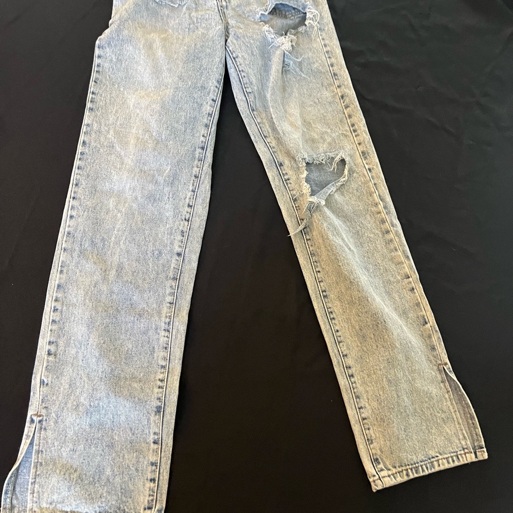 Women's Straight Leg Jeans - Light Blue